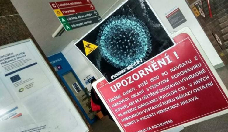 Dva lidé v jihlavské nemocnici čekají na výsledky testování na koronavirus