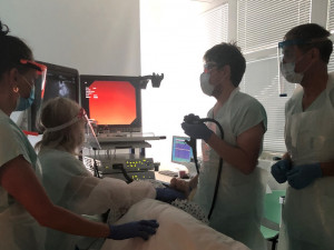 Jihlavská nemocnice má nový přístroj. Pomůže odhalit nádory na slinivce