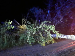 FOTO: Vysočinu zasáhla bouřka. Hasiči řešili povodeň a evakuaci 11 lidí