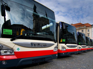 Nafta končí, jihlavská MHD bude využívat výhradně autobusy na plyn