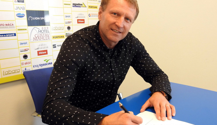 Vysočina má nového hlavního trenéra, fotbalisty povede Aleš Křeček