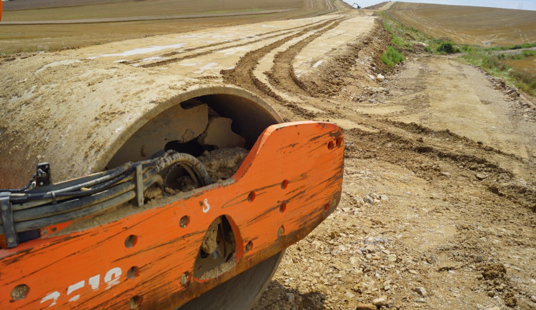Výstavba obchvatu Osové Bítýšky je v plném proudu