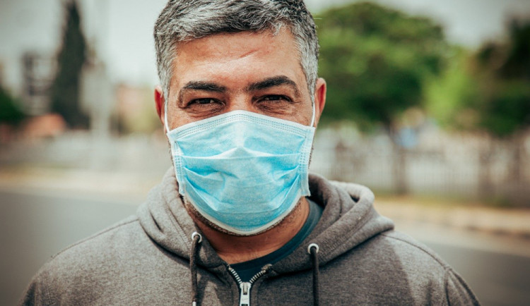 Od 1. září do MHD nebo na úřad? Pak i v Jihlavě nezapomeňte roušku