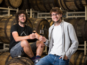 Baví nás experimentovat a posouvat hranice, říká spolumajitel Rodinného pivovaru Zichovec Ondřej Husák