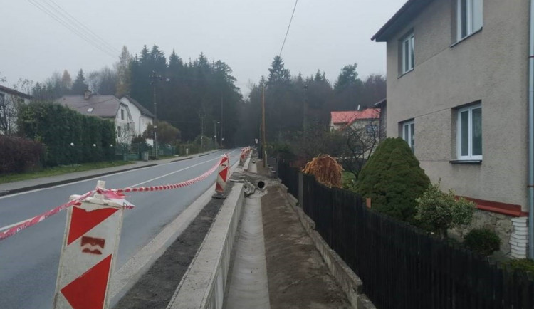 Aktuální foto z místa, kde probíhá výstavba