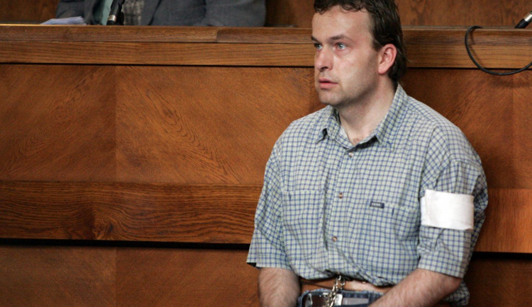 Heparinový vrah Petr Zelenka u soudu