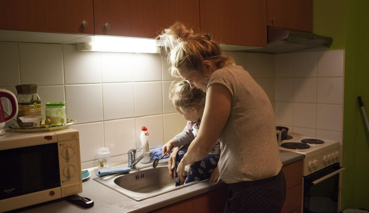Housing First v Jihlavě zahajuje prodlužování nájemních smluv. Řeší ale i problémy s platbami