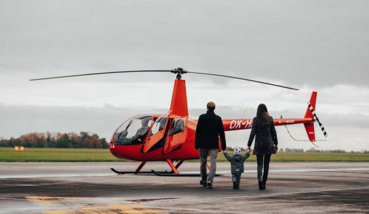 size4-16075897798045-60-proletet-se-vrtulnikem-nebylo-nikdy-jednodussi-projekt-rozletejme-cesko-prave-startuje