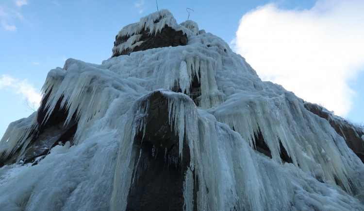 Ledopád na skále ve Víru, stav k 17. lednu 2021
