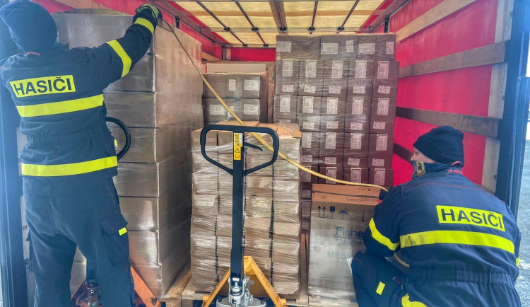 ČR poslala do Moldavska ochranné pomůcky. Na pomoci se podíleli i jihlavští členové Záchranného útvaru HZS
