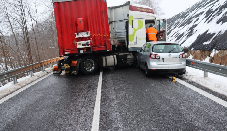 Dopravní nehoda v katastru obce Pohled