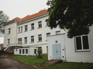 Nemocnice v Humpolci přijala ze Sokolova deset pacientů s covidem-19