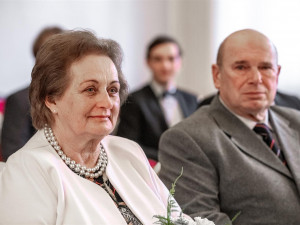 Dohromady je dala láska k volejbalu. O víkendu manželé z Jihlavy oslavili zlatou svatbu