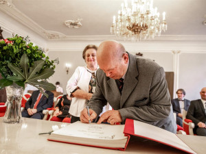 Dohromady je dala láska k volejbalu. O víkendu manželé z Jihlavy oslavili zlatou svatbu