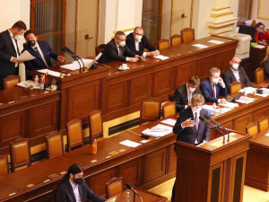 Poslanecká sněmovna odmítla prodloužit nouzový stav. Vláda vyhlásí nový, říká Andrej Babiš