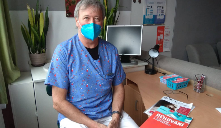 Na třešťské poliklinice se dneska otevřelo očkovací centrum na covid-19, první v jihlavském okrese