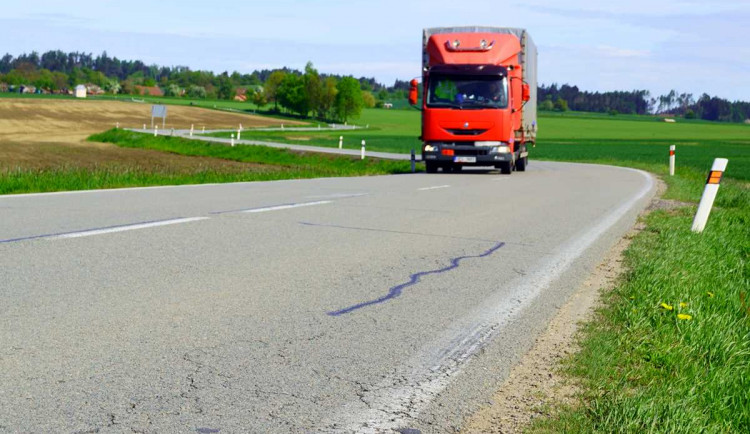 Foto z opravovaných úseků