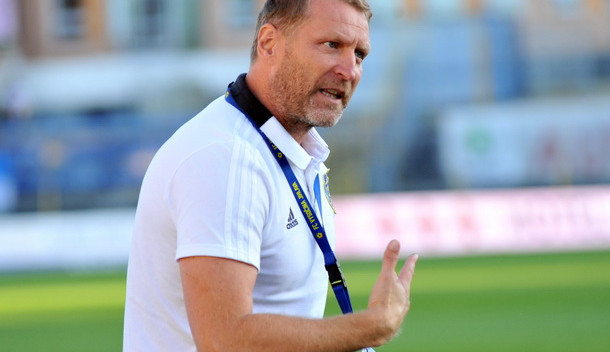 Změna na lavičce fotbalové Vysočiny. Trenérský štáb Aleš Křečka už tým dále nepovede