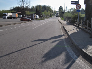 Úsek silnice I/34 je na konci životnosti. Kvůli opravě řidiče čeká uzavírka a objížďka