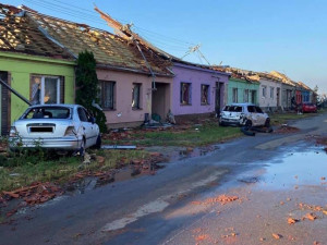 Na jižní Moravě pomohou i vysočinští hasiči, dneska ráno jich vyrazilo 24