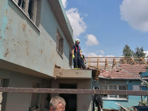 Pomoc z Vysočiny po tornádu: Na Moravě jsou psychologové, hasiči se zapojili do odklízecích prací