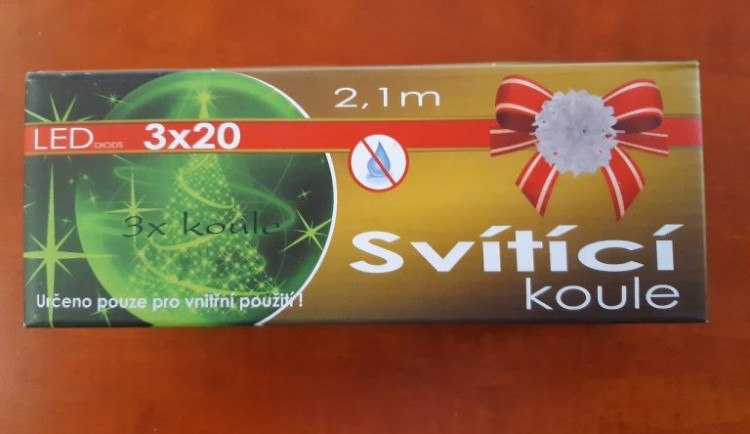 Česká obchodní inspekce nařídila stáhnout z prodeje světelný řetěz. Může být nebezpečný