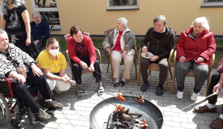 Bez vysoce kvalifikovaných zaměstnanců nemůžete nikdy nabízet nadstandardní a kvalitní služby, zní z Alzheimercentra Jihlava