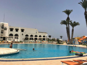 Z Tuniska sevřeného lockdownem se vrátili čeští turisté, odletu na dovolenou do rizikové země rozhodně nelitovali