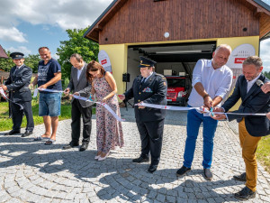 Ve Zborné mají novou hasičárnu, vyšla na 6,5 milionu. Využijí ji nejen hasiči