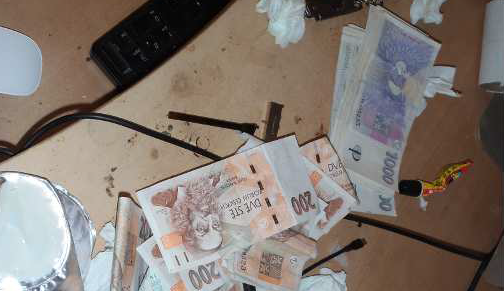 Pětadvacetiletý muž distribuoval pervitin a marihuanu. Za dva roky zobchodoval 16 kilo drog