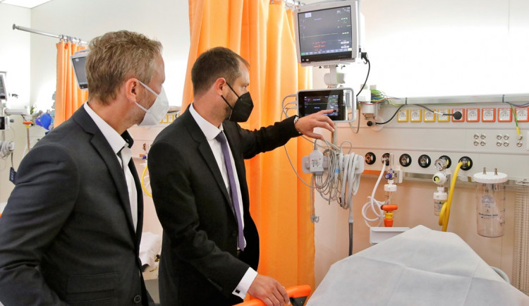 Nemocnice v Pelhřimově má nový urgentní příjem. Pacienti ho začnou využívat od 1. září