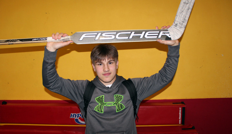 Husarský kousek jihlavského brankáře Filipa Sigmunda, k výhře dorostu přispěl vstřelenou brankou