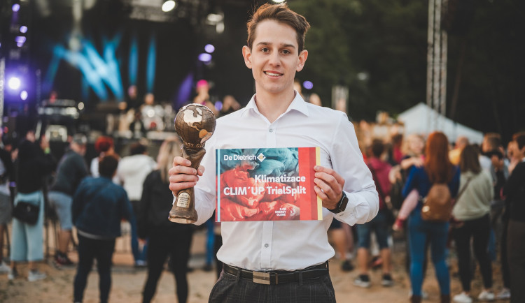 size3-16307854451671-139-eon-energy-globe-zna-sve-prvni-viteze-vyhlaseni-dalsich-doprovodi-koncert-emmy-drobne-ve-znojme