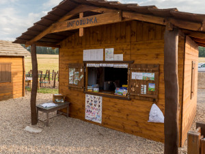 Tip na výlet: Jedenáct zastavení v přírodě, odměna na konec. To je Pohádková stezka Panenská