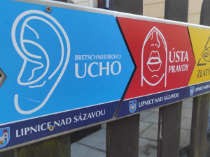 Tip na výlet: Do Lipnice za známými reliéfy. Víte, jak vznikala Ústa pravdy, Bretschneiderovo ucho a Zlaté oči?