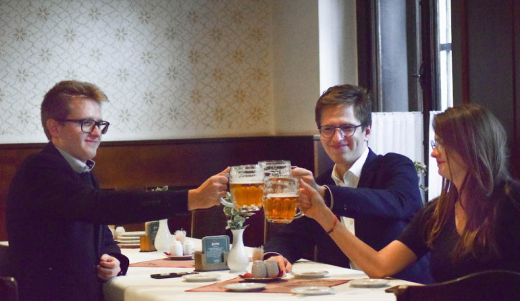 Zleva – Jiří, Martin a Klára Fialovi