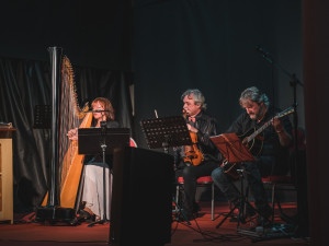 V Telči se vzpomínalo na zesnulé. Na léky pro hospic putuje skoro 17 tisíc korun