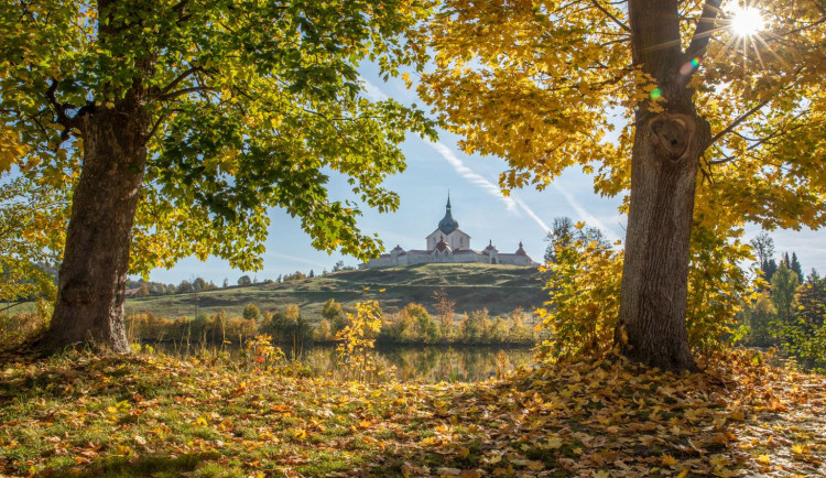 Veřejnosti se dnes po opravách slavnostně otevírá kostel na Zelené hoře ve Žďáře nad Sázavou