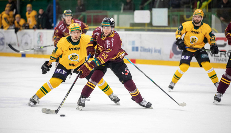 251564723_10159338658310499_5588324916180200065_n