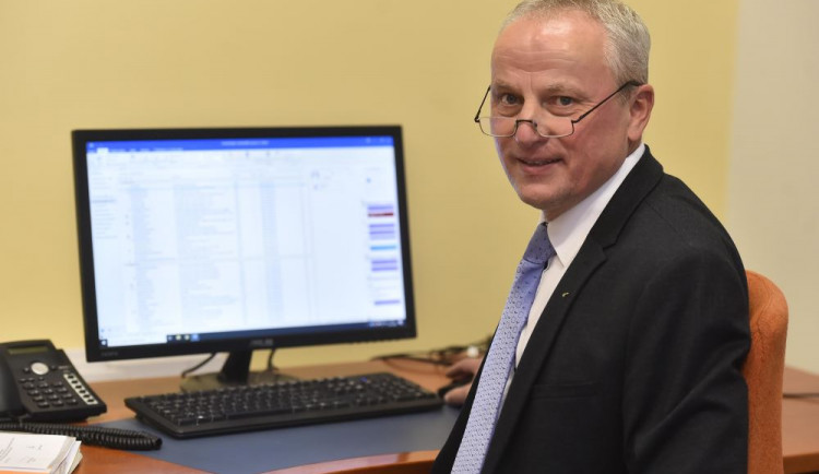 Miroslav Houška: Letos se zvládlo na krajských silnicích dokončit více než 200 akcí za 1,7 miliardy korun