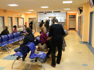 Nemocnice v Jihlavě omezuje neakutní péči. Do konce roku jsou zrušeny dvě ambulance