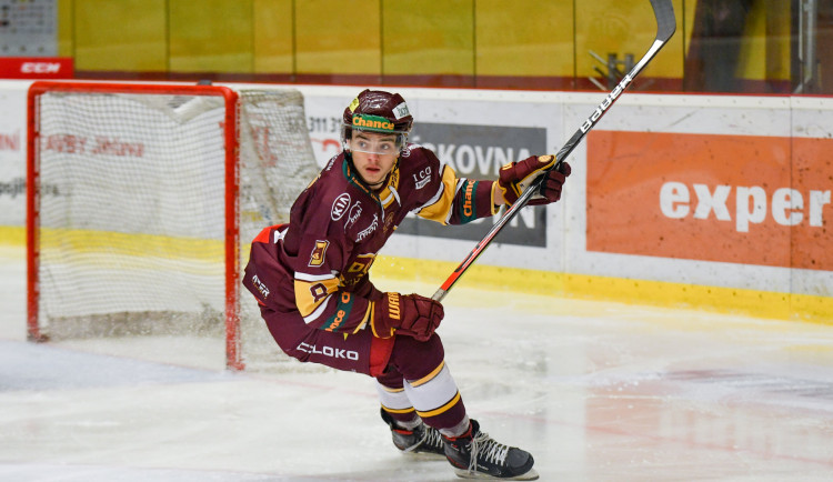 Dukla jako první naplno bodovala v Přerově, v tabulce se posunula na třetí místo