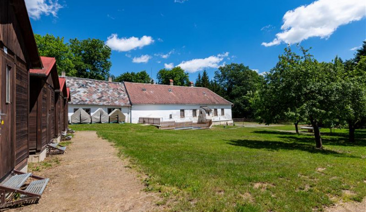 Jihlava opraví chátrající tábor u Brtnice. Děti se mohou těšit na saunu, koupaliště i hvězdárnu