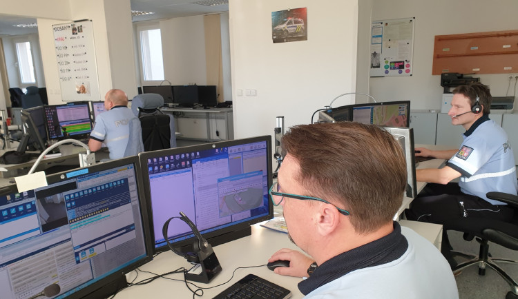 Policejní operační středisko Vysočiny vloni mělo 30 tisíc výjezdů. Dojezdový čas je asi 8 minut