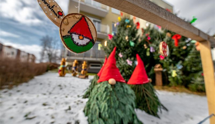 Jihlavské Vánoční putování na Tři krále skončilo. Na části trasy ale do konce ledna zůstává výzdoba