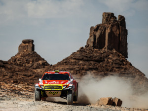 Prokopovi na Rallye Dakar selhala převodovka a průběžným pořadím se výrazně propadl. Je to v háji, hlesl