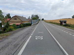 Ve čtvrtek večer došlo u osady Skřivánek k dopravní nehodě, policie hledá svědky události
