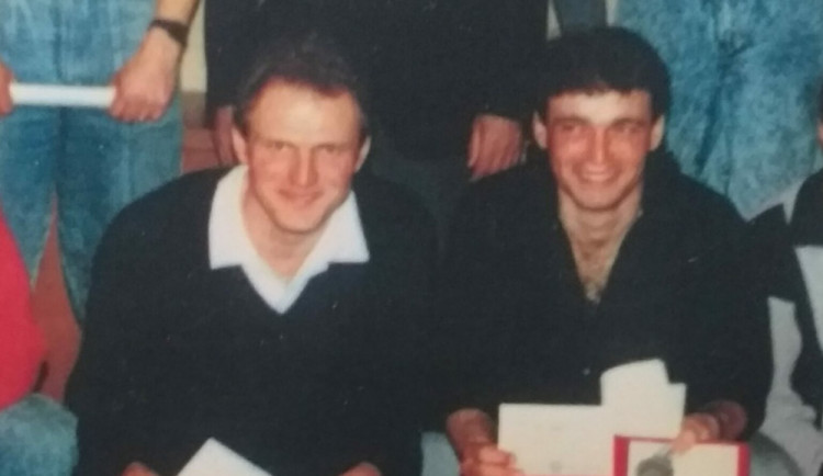 Rychlosbruslař Jiří Kyncl (vlevo) zemřel, bylo mu 59 let