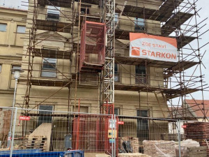 V Třešti panuje stavební ruch, v budově školy lidé najdou sál pro 100 lidí a asi i cukrárnu. Pojďte nahlédnout dovnitř