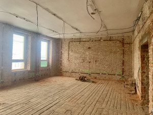 V Třešti panuje stavební ruch, v budově školy lidé najdou sál pro 100 lidí a asi i cukrárnu. Pojďte nahlédnout dovnitř